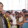 नरसिंहपुर: पत्रकारों के धरने में पहुंचे सांसद और जनप्रतिनिधि, मांगों को पूरा करने का दिया आश्वासन